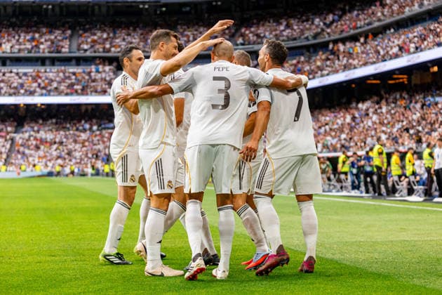 ESP: Corazon Classic Match 2026 Real Madrid Leyendasv Inter Legends David Barral scores goal to Real Madrid and celebrating during Corazon Classic Match 2026 between Real Madrid Leyendas v Inter Legends played at Santiago Bernabeu Stadium, Madrid on June 13, 2026 in Spain; Madrid Spain Futbol