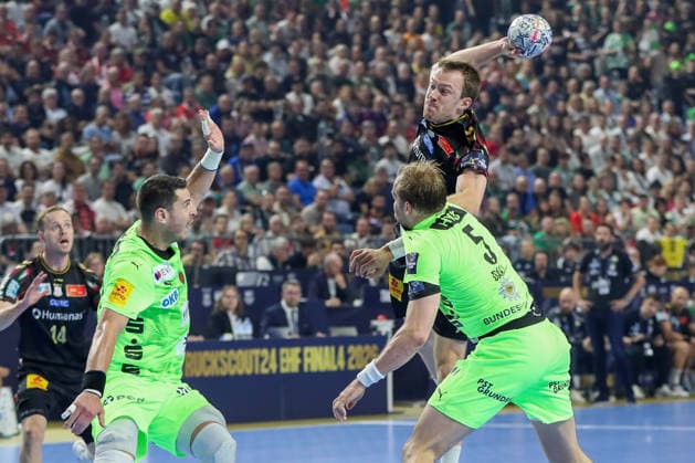 13.06.2026, xgox, Handball - EHF Champions League Halbfinale SC Magdeburg - Füchse Berlin v.l. Felix Claar (Magdeburg, 7) wirft Tor, Torschuetze, erzielt Tor, Treffer, scores the goal Köln
