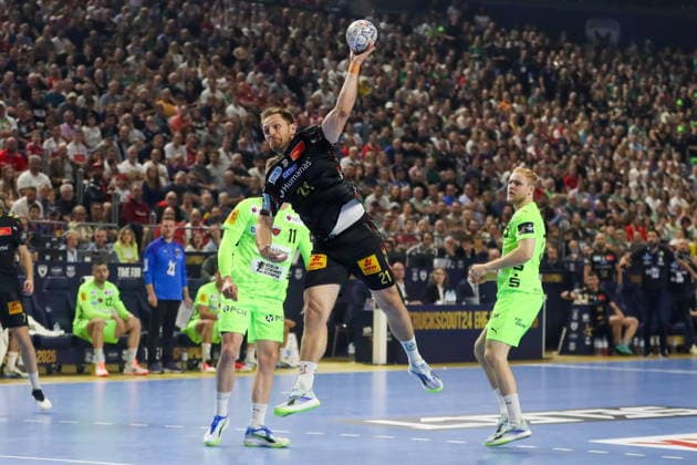 Cologne 13.06.2026. Pilka reczna EHF Liga Mistrzow sezon 2025 26 final4 mecz: SC Magdeburg - Fuchse Berlin --- Handball EHF Champions League season 2025 26 final4 match: SC Magdeburg - Fuchse Berlin nz Lagergren Albin Fot. Kacper Staniec NEWSPIX.PL --- newspix.pl 