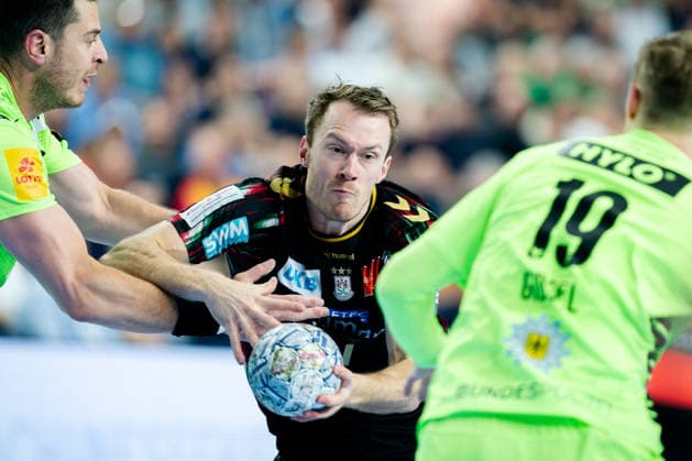 Köln, 12.05.2026, Handball, Herren, EHF Champions League Men 2025 26, Halbfinale, SC Magedeburg - Füchse Berlin Felix Claar (SC Magdeburg, 7) im Zweikampf