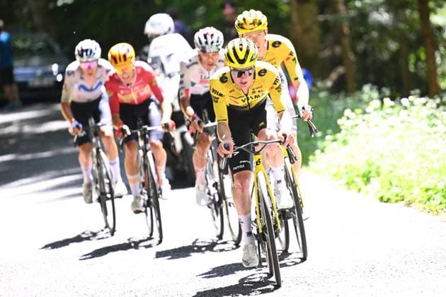 Tour Auvergne - Rhone-Alpes 2026 Stage 7 GRAND COLOMBIER, FRANCE - JUNE 13 : Jorgenson Matteo (USA) of Team Visma Lease a Bike during stage 7 of the 78th edition of Tour Auvergne - Rhone-Alpes an UCI World Tour 2.UWT cycling road race stage for Men Elite of 133.6 km with start in La Bridoire and finish in Grand Colombier on June 13, 2026 in Grand Colombier, France, 13 06 2026 ( Motordriver Guy De Vuyst - Grand Colombier France  Copyright: xVincentxKalutx