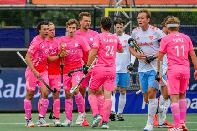 ROTTERDAM, 13-06-2026, HC Rotterdam, FIH Hockey Pro League Men, Season 2025-2026. Teo Hinrichs, Niklas Bosserhoff and Erik Kleinlein celebrating the goal scored during the game Netherlands - Germany (1st match). Netherlands - Germany (1st match)  x204331915x Copyright: