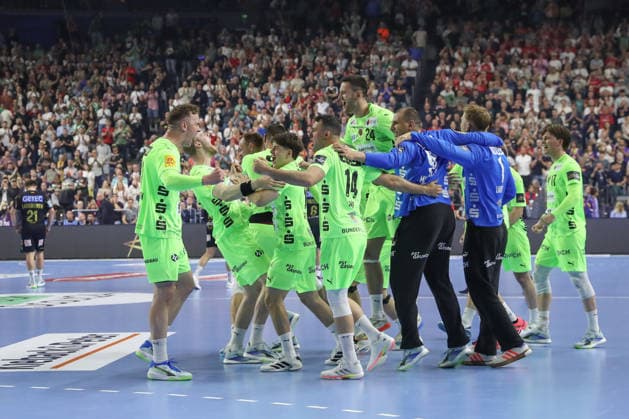 13.06.2026, xtgx, Handball, EHF Champions League Halbfinale, SC Magdeburg - Füchse Berlin v.l. Berlin Jubel ueber den Sieg, Jubel nach Spielende Koeln