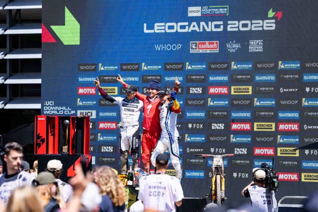 MOUNTAINBIKE - UCI MTB World Series LEOGANG,AUSTRIA,13.JUN.26 - CYCLING, MOUNTAIN BIKE - UCI Mountainbike World Cup, downhill. Image shows Amaury Pierron (FRA), Finn Iles (CAN) and Henri Kiefer (GER).  GEPAxpictures xJulioxArellano