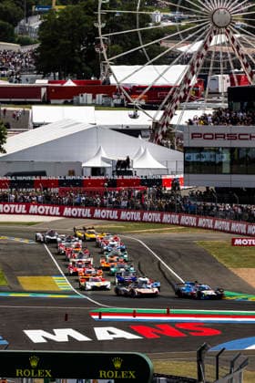 24 HEURES DU MANS 2026 - RACE - SATURDAY Start of the race, depart, during the 24 Hours of Le Mans 2026, 3rd round of the 2026 FIA World Endurance Championship, on June 13, 2026 on the Circuit des 24 Heures du Mans in Le Mans, France - Le MansFrance  Copyright: xCharlyxLopezx
