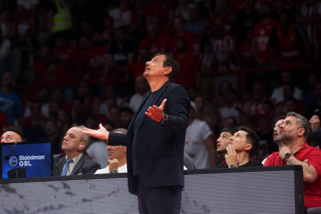 Olympiacos v Panathinaikos - Greek Basketball League PIRAEUS, GREECE - JUNE 13: Head Coach of Panathinaikos Ergin Ataman reacts during the 5th and last match of the Greek Basketball League finals between Olympiacos Piraeus and Panathinaikos, at Peace and Friendship Stadium in Piraeus, Greece on June 13, 2026. Georgia Panagopoulou Anadolu Piraeus Greece. Editorial use only. Please get in touch for any other usage.  Copyright: x2026xAnadoluxGeorgiaxPanagopouloux