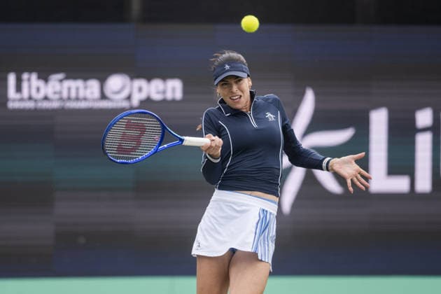 S-HERTOGENBOSCH, NETHERLANDS - JUNE 13: Ajla Tomljanovic of Australia plays a forehand against Robin Montgomery of the United States during their WTA, Tennis Damen Singles Semifinal match at the LibÃ ma Open on June 13, 2026 at Autotron s-Hertogenbosch in s-Hertogenbosch, Netherlands. Credit: Andy Astfalck NurPhoto Netherlands Copyright: xAndyxAstfalckx