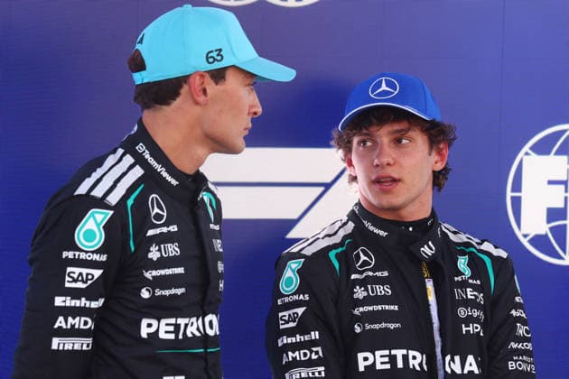 F1 Gran Prix of Spain Andrea Kimi Antonelli of Mercedes-AMG F1 Team (R) speaks with George Russell of Mercedes AMG Petronas F1 Team (L) at the end of qualifying for the F1 Grand Prix of Catalunya at Montemelo Circuit on June 13, 2026 in Barcelona, Spain. Barcelona Circuit de Catalunya Spain Copyright: xMarcoxCanonierox