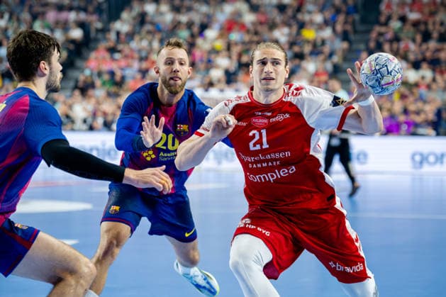 Köln, 12.05.2026, Handball, Herren, EHF Champions League Men 2025 26, Halbfinale, Aalborg Handball - FC Barcelona, Barca Juri Knorr (Aalborg Handball, 21) während des Spiels