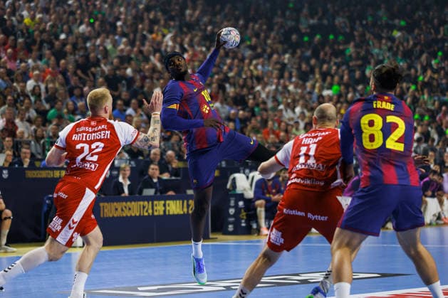 Dika MEM FC Barcelona, Barca Barca, 10) erzielt ein Tor, Aktion, Torwurf GER, Aalborg Handbold vs. FC Barcelona, Handball, TruckScout24 EHF FINAL4 2026, Halbfinale, Spielzeit 2025 2026, 13.06.2026, GER, Aalborg Handbold vs. FC Barcelona, Handball, TruckScout24 EHF FINAL4 2026, Halbfinale, Spielzeit 2025 2026, 13.06.2026, Koeln