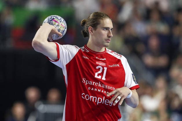 13.06.2025, xtgx, Handball, EHF Champions League Halbfinale, Aalborg Handbold - FC Barcelona, Barca v.l. Juri Knorr (Aalborg, 21) Koeln