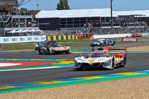 MOTORSPORT : 24 heures du Mans - 13 06 2026 20 BMW M Team WRT (BEL) BMW M Hybrid V8 (Hypercar) driven by Robin Frijns (NLD) RenÃ Rast (DEU) Sheldon Van der Linde (RSA), during the 24 Hours of Le Mans race, fourth round of the FIA ‹‹WEC 2026 Championship, on the 24 Hours of Le Mans circuit on June 13 and 14, 2026 in France. LE MANSFrance  Copyright: xMPSxAGENCYx