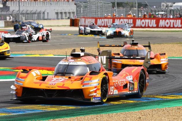 Automobile 24 Heures du Mans PHOTOPQR LE COURRIER PICARD Haslin ; Le Mans ; 13 06 2026 ; 13 06 26 Automobile 24 Heures du Mans - GENESIS GMR-001 N°19 Jaminet - Chatin - Juncadella GENESIS GMR-001 N°17 Lotterer - Derani - Jaubert Photo Fred Haslin Le Mans, France, june 13th 2026 24 Hours of Le Mans Le Mans 72 France  Copyright: xPHOTOPQR LExCOURRIERxPICARD MAXPxHaslinx 20260613LCP8808 20260613LCP8808
