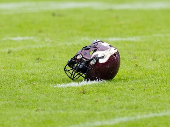 A Player lost the Helm on the field after a tackle. Rhein Fire vs Paris Lights, American Football, American Football League Europe, WEEK 4, 2026, 13.06.2026, Duisburg Schauinsland-Reisen-Arena Germany Copyright: xFootxBowl ChristopherxMettkenx