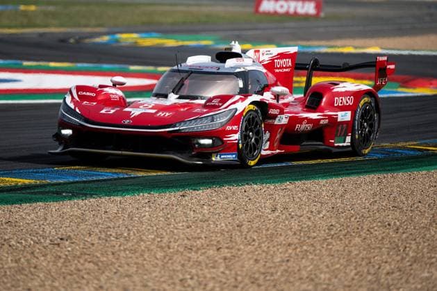 24h du Mans Jour 9 PHOTOPQR OUEST FRANCE Guillaume Saligot Ouest-France ; Le Mans ; 13 06 2026 ; La Toyota Racing 8 ( Hypercar ), pilotée par Sébastien BUEMI , Brendon HARTLEY et Ryo HIRAKAWA lors du samedi de course de la 94e édition des 24h du Mans Auto 24 Heures du Mans Auto , course automobile comptant pour le championnat du monde d endurance , à Le Mans ( Sarthe ), le 13 juin 2026 . Photo : Guillaume Saligot Ouest-France Le Mans, France, june 13th 2026 24 Hours of Le Mans Le Mans France  Copyright: xPHOTOPQR OUESTxFRANCE MAXPPPxGuillaumexSaligotx xOuest-Francex 20260613OFR8856 20260613OFR8856