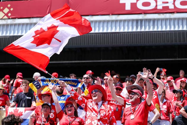 Canada v Bosnia and Herzegovina: Group B - FIFA World Cup, WM, Weltmeisterschaft, Fussball 2026 Team Canada supporters show support for the home team during the FIFA World Cup 2026 group stage match between Canada and Bosnia and Herzegovina at Toronto Stadium in Toronto, Ontario, Canada, on June 12, 2026. Toronto Ontario Canada  Copyright: xIndrawanxKumalax originalFilename:kumala-thefifaw260612_npEuO.jpg