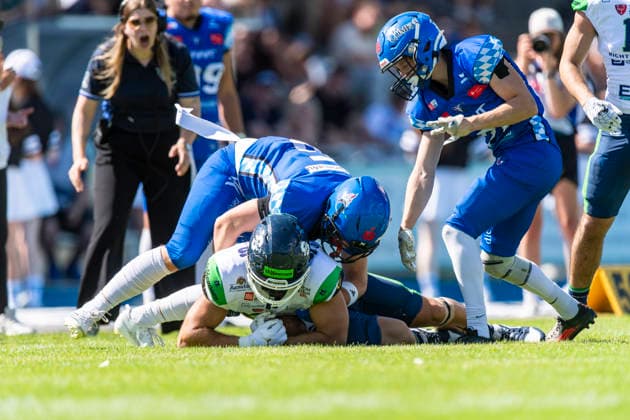 Steven Andersen (Allgaeu Comets, DB, 5) stoppt s19 GER, Allgaeu Comets vs Straubing Spiders, American Football, GFL, Saison 2026, Week 06, 13.06.2026 GER, Allgaeu Comets vs Straubing Spiders, American Football, GFL, Saison 2026, Week 06, 13.06.2026 Kempten