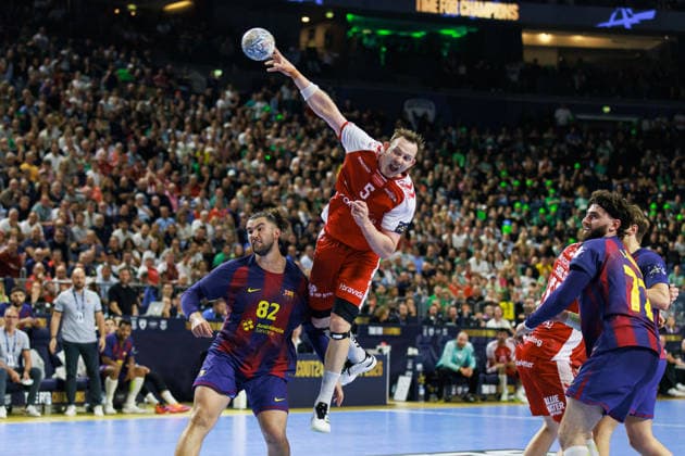 Sander SAGOSEN (Aalborg Handbold, 05) erzielt ein Tor, Aktion, Torwurf GER, Aalborg Handbold vs. FC Barcelona, Barca Handball, TruckScout24 EHF FINAL4 2026, Halbfinale, Spielzeit 2025 2026, 13.06.2026, GER, Aalborg Handbold vs. FC Barcelona, Handball, TruckScout24 EHF FINAL4 2026, Halbfinale, Spielzeit 2025 2026, 13.06.2026, Koeln