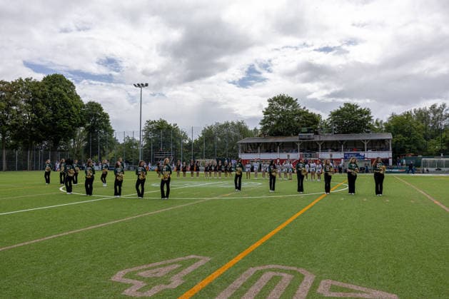 13.06.2026 American Football German Football League 2026 Kiel Baltic Hurricanes - Düsseldorf Panther (Kiel in Grün, Düsseldorf in Weiß) Die KBH Dancers während der Pre Game Show Kiel Kilia-Stadion, Hasseldieksdammer Schleswig Holstein Deutschland