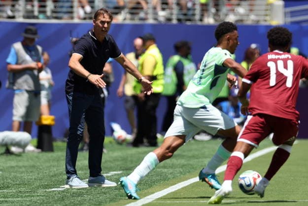 FIFA World Cup, WM, Weltmeisterschaft, Fussball 2026 - Group B - Qatar vs Switzerland Qatar s head coach Julen Lopetegui reacts during the FIFA World Cup 2026 group stage match Qatar against Switzerland, in San Francisco, USA, 13 June 2026. SAN FRANCISCO United States  Copyright: xBENJAMINxFANJOYx