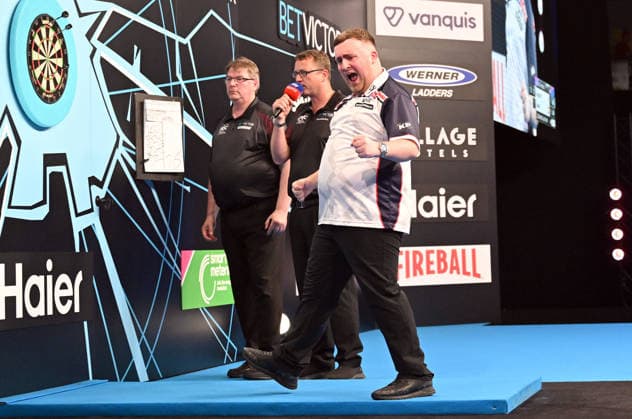 13.06.2026, xhbx, Dart World Cup of Darts 2026, v.l. Luke Littler (England) (DFL DFB REGULATIONS PROHIBIT ANY USE OF PHOTOGRAPHS as IMAGE SEQUENCES and or QUASI-VIDEO) Frankfurt