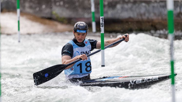 Lukas Kratochvil (CZE) bei ICF CANOE SLALOM WORLD CUP, Kanusport, Männer, Canadier, 2026, am 13.06.2026 in Augsburg, Eiskanal. Bayern Deutschland