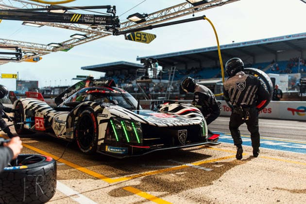 24 HEURES DU MANS 2026 - RACE - SATURDAY 93 DI RESTA Paul (gbr), VANDOORNE Stoffel (bel), CASSIDY Nick (nzl), Peugeot TotalEnergies, Peugeot 9X8 93, Hypercar, action during the 24 Hours of Le Mans 2026, 3rd round of the 2026 FIA World Endurance Championship, on June 13, 2026 on the Circuit des 24 Heures du Mans in Le Mans, France -  Copyright: xAndreaxLorenzinax