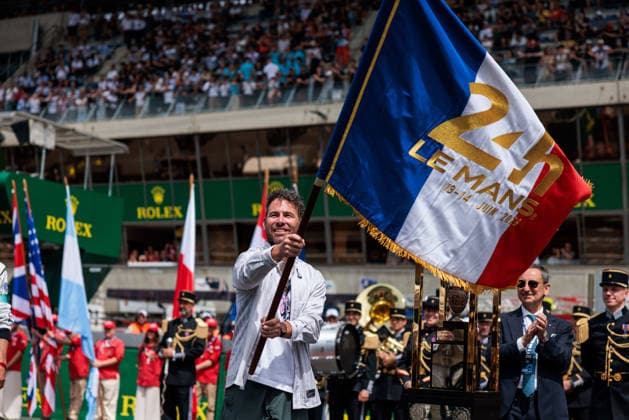 24 HEURES DU MANS 2026 - RACE - SATURDAY CAVENDISH Mark (gbr), Ex-professional cyclist and Starter of the 24 Hours of Le Mans 2026, portrait at the official ceremony on the starting grid, grille de depart, during the 24 Hours of Le Mans 2026, 3rd round of the 2026 FIA World Endurance Championship, on June 13, 2026 on the Circuit des 24 Heures du Mans in Le Mans, France -  Copyright: xGERMAINxHAZARDx