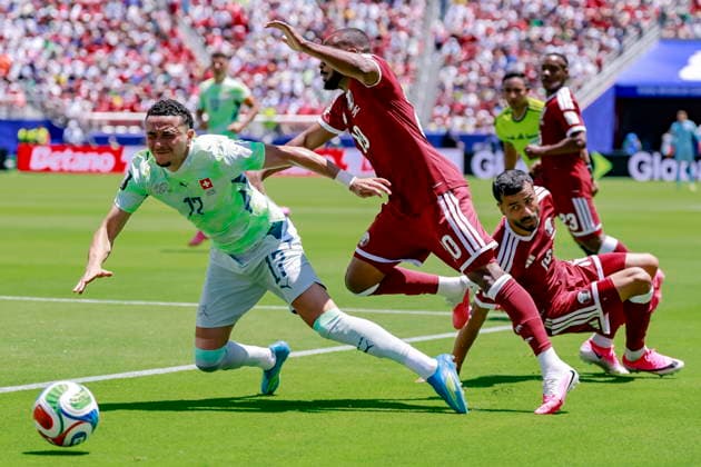 FIFA World Cup, WM, Weltmeisterschaft, Fussball 2026 - Group B - Qatar vs Switzerland Switzerland s Ruben Vargas, left, in action against Qatar s Ahmed Fathy, right, during the FIFA World Cup 2026 group stage match Qatar against Switzerland, in San Francisco, USA, 13 June 2026. San Francisco United States  Copyright: xPETERxKLAUNZERx