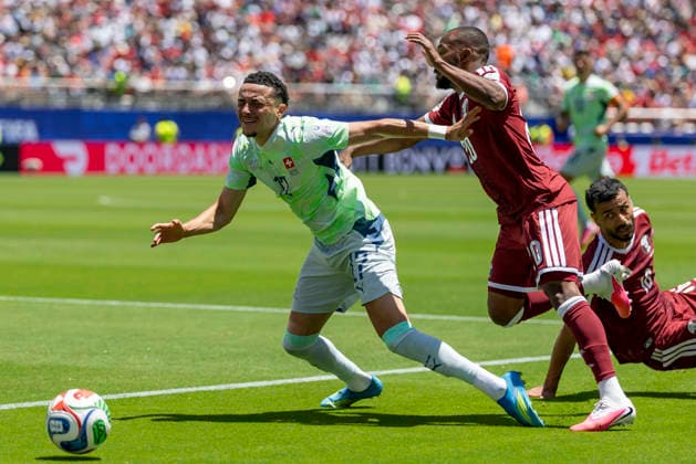 SANTA CLARA, CA - JUNE 13: Ruben Vargas 17 of Switzerland is fouled during the second half of the FIFA World Cup, WM, Weltmeisterschaft, Fussball 2026 Group B match between Qatar and Switzerland on June 13, 2026 at the San Francisco Bay Area Stadium in Santa Clara, CA. (Photo by Bob Kupbens Icon Sportswire) SOCCER: JUN 13 FIFA World Cup 26 Group B - Qatar vs Switzerland EDITORIAL USE ONLY Icon260613024