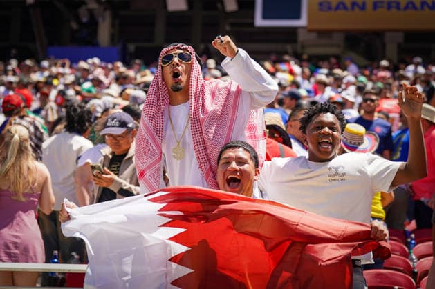 USA: Fussball FIFA World Cup, WM, Weltmeisterschaft, Fussball 2026 Gruppe B Schweiz vs Qatar Levi™s Stadium (Santa Clara, Kalifornien): Freude, Emotionen, Jubel bei den Fans aus Katar.