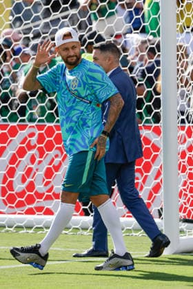Brazil vs. Morocco - FIFA World Cup, WM, Weltmeisterschaft, Fussball 2026 East Rutherford, New Jersey - June 13, 2026: Neymar Junior of Brazil waves at fans during the FIFA World Cup 2026 Group C match between Brazil and Morocco at New York New Jersey Stadium. Photo by Carlos Rojas East Rutherford New York New Jersey Stadium New Jersey United States Copyright: xCarlosxRojasx