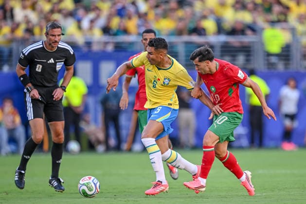 Casemiro (Brazil) and Brahim Diaz (Morocco) battle for the ball during the FIFA World Cup, WM, Weltmeisterschaft, Fussball 2026 Group C match between Brazil and Morocco at New York New Jersey Stadium on June 13, 2026 in East Rutherford, United States. (Photo by Harry Langer DeFodi Images) -