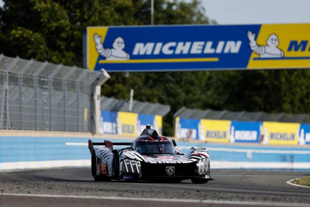 24 HEURES DU MANS 2026 - RACE - SATURDAY 93 DI RESTA Paul (gbr), VANDOORNE Stoffel (bel), CASSIDY Nick (nzl), Peugeot TotalEnergies, Peugeot 9X8 93, Hypercar, action, during the 24 Hours of Le Mans 2026, 3rd round of the 2026 FIA World Endurance Championship, on June 13, 2026 on the Circuit des 24 Heures du Mans in Le Mans, France - Le MansFrance  Copyright: xFREDERICxLExFLOCxHx