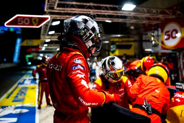 24 HEURES DU MANS 2026 - RACE - SUNDAY GIOVINAZZI Antonio (ita), Ferrari AF Corse, Ferrari 499P 51, Hypercar, portrait, pitstop, arrÃªt aux stands during the 24 Hours of Le Mans 2026, 3rd round of the 2026 FIA World Endurance Championship, on June 14, 2026 on the Circuit des 24 Heures du Mans in Le Mans, France - Le MansFrance  Copyright: xFabrizioxBoldonix