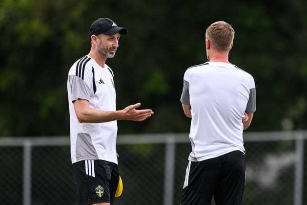 260614 Assistant coach Andreas Georgson and Head coach Graham Potter of the Swedish national football team at a training session during day 3 of the FIFA World Cup, WM, Weltmeisterschaft, Fussball 2026 on June 14, 2026 in Monterrey. Photo: Petter Arvidson BILDBYRAN kod PA PA1232 fotboll football soccer fotball vm fotbolls-vm fotball-vm fotbolls-vm 2026 fifa world cup 2026 träning practice training sverige sweden sverige a day 3 bbeng