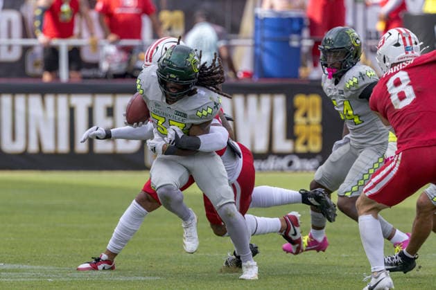 June 13, 2026, Washington, D.C, U.S: Louisville Kings running back Ian Wheeler (33) carries the ball during the United Bowl UFL Championship game at Audi Field, Washington, D.C. UFL 2026 - United Bowl -Kings 27:20 Defenders  - ZUMAs304 20260613_zaf_s304_003 Copyright: xScottxStuartx