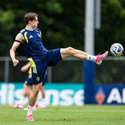 260614 Elliot Stroud of the Swedish national football team at a training session during day 3 of the FIFA World Cup, WM, Weltmeisterschaft, Fussball 2026 on June 14, 2026 in Monterrey. Photo: Petter Arvidson BILDBYRAN kod PA PA1232 fotboll football soccer fotball vm fotbolls-vm fotball-vm fotbolls-vm 2026 fifa world cup 2026 träning practice training sverige sweden sverige a day 3 bbeng