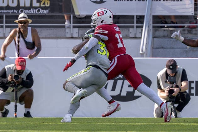 June 13, 2026, Washington, D.C, U.S: Louisville Kings running back James Robinson (33) is tackled by DC Defenders cornerback Kai Gray (17) during the United Bowl UFL Championship game at Audi Field, Washington, D.C. UFL 2026 - United Bowl -Kings 27:20 Defenders  - ZUMAs304 20260613_zaf_s304_016 Copyright: xScottxStuartx