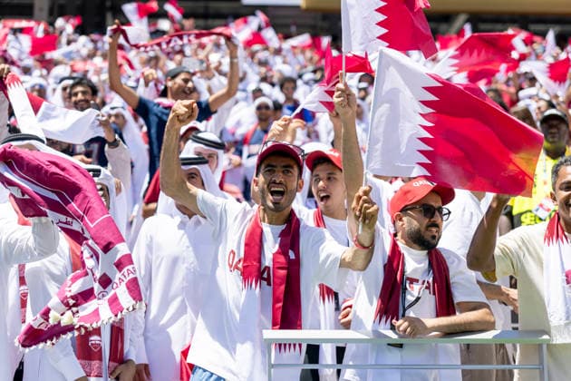 SANTA CLARA, CA - JUNE 13: Qatar fans celebrate their tie during the FIFA World Cup, WM, Weltmeisterschaft, Fussball 2026 Group B match between Qatar and Switzerland on June 13, 2026 at the San Francisco Bay Area Stadium in Santa Clara, CA. (Photo by Bob Kupbens Icon Sportswire) SOCCER: JUN 13 FIFA World Cup 26 Group B - Qatar vs Switzerland EDITORIAL USE ONLY Icon260613069