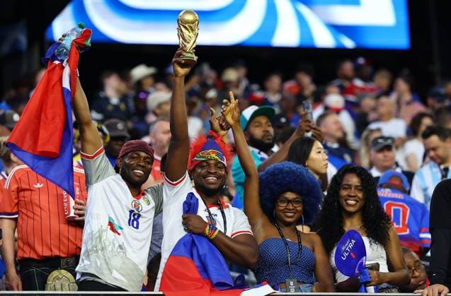 Haiti fans Haiti v Scotland, 2026 FIFA World Cup, WM, Weltmeisterschaft, Fussball Group C, Football, Boston Stadium, Foxborough, Massachusetts, USA - 13 Jun 2026Foxborough Boston Stadium Massachusetts (MA) United States of America EDITORIAL USE ONLY No use with unauthorised audio, video, data, fixture lists, club league logos or live services. Online in-match use limited to 120 images, no video emulation. No use in betting, games or single club league player publications.  Copyright: xMichaelxZemanek Shutterstockx 16924167z