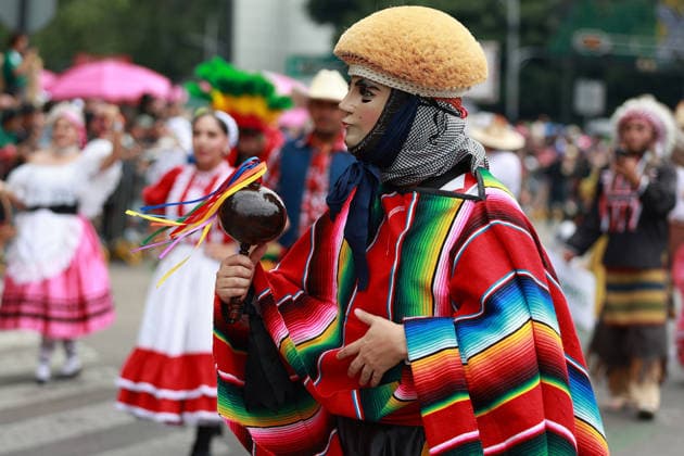 World Cup parade held in Mexico City MEXICO CITY, MEXICO - JUNE 13: Participants perform during a World Cup parade, in Mexico City, Mexico on June 13, 2026. Thousands of participants, including dancers, football-themed floats and giant inflatable figures, took part in the World Cup parade as part of the cultural activities organized by the Mexico City government during the World Cup. Daniel Cardenas Anadolu Mexico City Mexico. Editorial use only. Please get in touch for any other usage.  Copyright: x2026xAnadoluxDanielxCardenasx