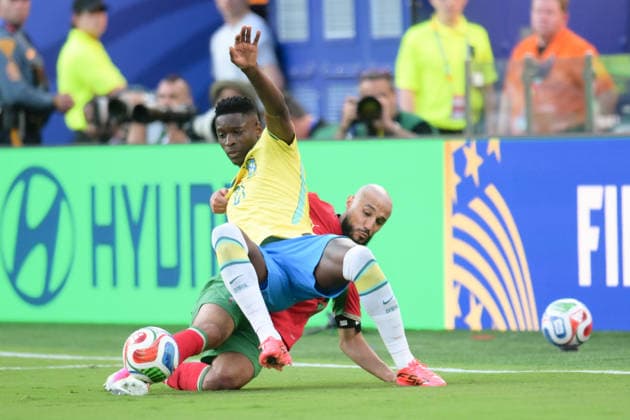 Fußball, WM 2026, 20260613, Brasilien - Marokko. Im Bild v.l. Luiz HENRIQUE (Brasilien, 21), Noussair MAZRAOUI (Marokko, 3). East Rutherford New-York-New-Jersey-Stadion New Jersey Vereinigte Staaten von Amerika