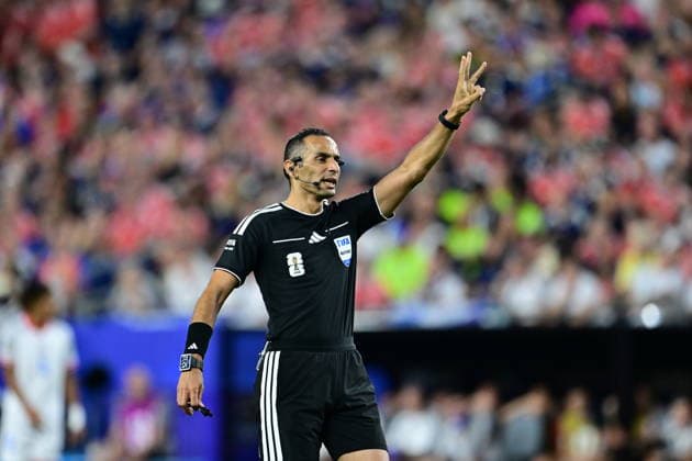 Haiti v Scotland - FIFA World Cup, WM, Weltmeisterschaft, Fussball 2026 - Group C FOXBOROUGH, UNITED STATES - JUNE 13: Referee Mustapha Ghorbal is seen with refcam during 2026 FIFA World Cup First Stage Group C match between Haiti and Scotland at Gillette Stadium (Boston Stadium) in Foxborough, Massachusetts, United States on June 13, 2026. Abdulhamid Hosbas Anadolu Massachusetts United States. Editorial use only. Please get in touch for any other usage.  Copyright: x2026xAnadoluxAbdulhamidxHosbasx