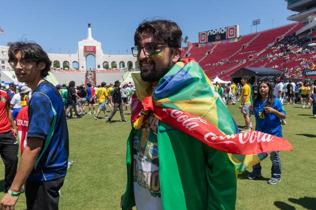 Fans watch Brazil v Morocco - FIFA World Cup, WM, Weltmeisterschaft, Fussball 2026 match in Los Angeles LOS ANGELES, CALIFORNIA - JUNE 13: Supporters watch a live broadcast of FIFA World Cup First Stage Group C opening match between Brazil and Morocco during the Fan Festival at the Los Angeles Memorial Coliseum in Los Angeles, California on June 13, 2026. Grace Hie Yoon Anadolu California United States. Editorial use only. Please get in touch for any other usage.  Copyright: x2026xAnadoluxGracexHiexYoonx