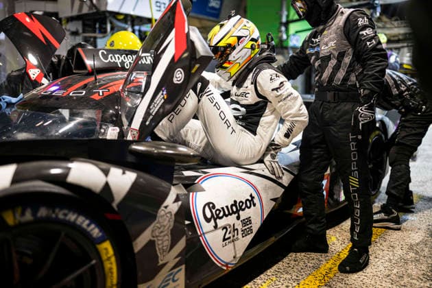 24 HEURES DU MANS 2026 - RACE - SUNDAY VANDOORNE Stoffel (bel), Peugeot TotalEnergies, Peugeot 9X8 93, Hypercar, portrait during the 24 Hours of Le Mans 2026, 3rd round of the 2026 FIA World Endurance Championship, on June 14, 2026 on the Circuit des 24 Heures du Mans in Le Mans, France - Le MansFrance  Copyright: xCharlyxLopezx
