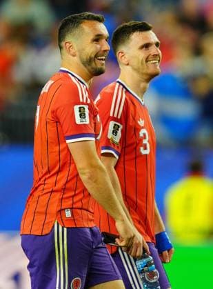 John McGinn and Andrew Robertson of Scotland celebrate at full time Haiti v Scotland, 2026 FIFA World Cup, WM, Weltmeisterschaft, Fussball Group C, Football, Boston Stadium, Foxborough, Massachusetts, USA - 13 Jun 2026Foxborough Boston Stadium Massachusetts (MA) United States of America EDITORIAL USE ONLY No use with unauthorised audio, video, data, fixture lists, club league logos or live services. Online in-match use limited to 120 images, no video emulation. No use in betting, games or single club league player publications.  Copyright: xJavierxGarcia Shutterstockx 16924166de