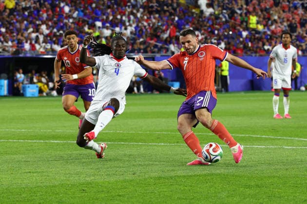FIFA World Cup, WM, Weltmeisterschaft, Fussball 2026: Haiti v Scotland BOSTON, USA - 13th June 2026: John McGinn of Scotland shoots during the FIFA World Cup 2026 Group C match between Haiti and Scotland at Boston Stadium Boston Boston Stadium Canada Copyright: xCraigxMercerx xPeakxActionxPhotosx