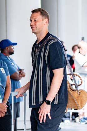 FIFA Fussball Weltmeisterschaft 2026, Ankunft der deutschen Nationalmannschaft DFB am Teamhotel (Inter Continental) am 13.06.2026 in Houston, Texas Manuel Neuer