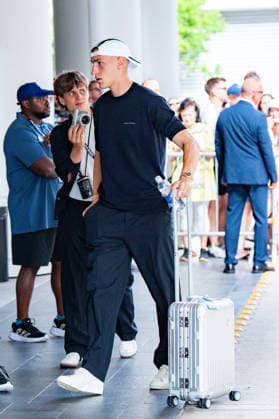 FIFA Fussball Weltmeisterschaft 2026, Ankunft der deutschen Nationalmannschaft DFB am Teamhotel (Inter Continental) am 13.06.2026 in Houston, Texas Joshua Kimmich und Nico Schlotterbeck